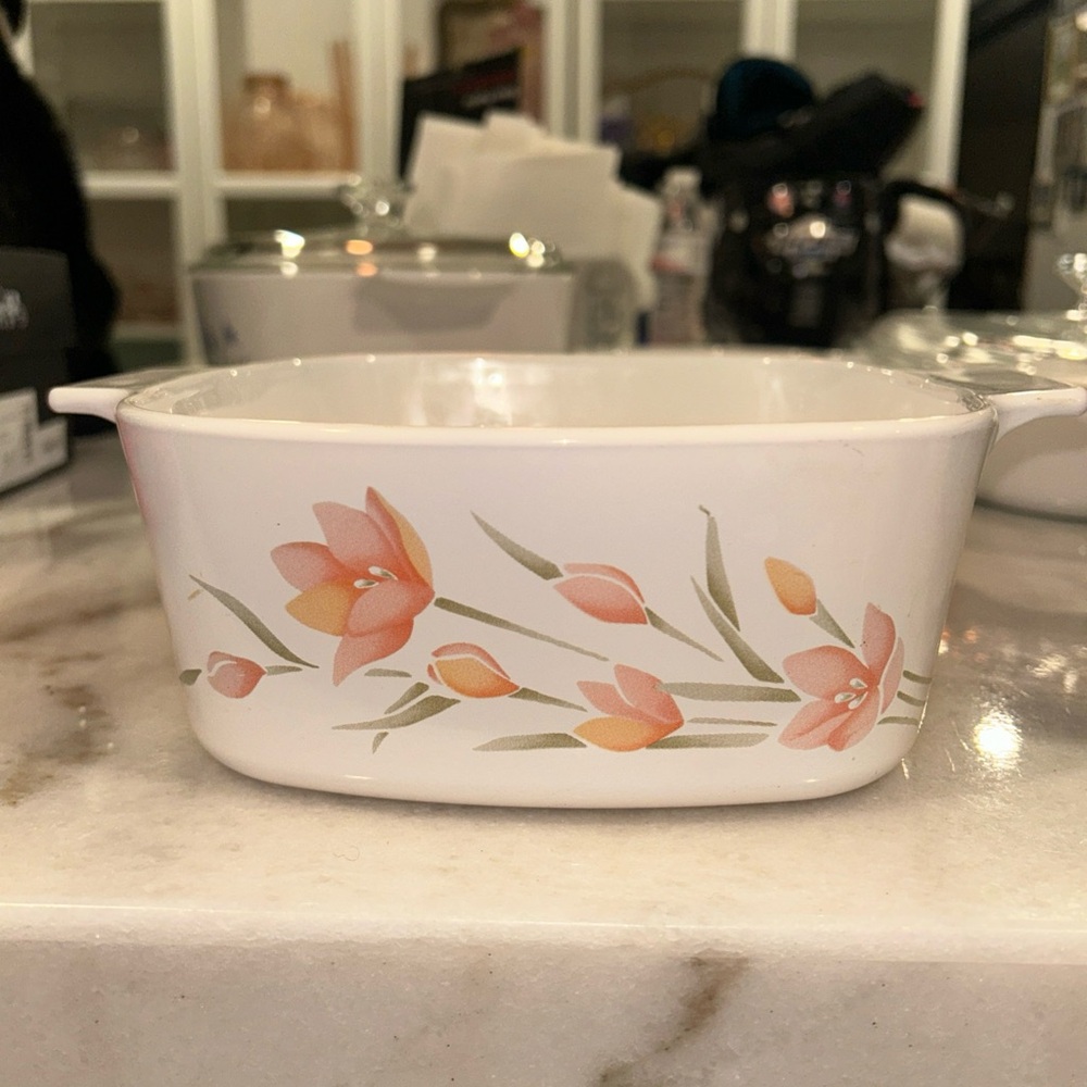 Vintage Corningware Square Casserole Peach Floral 1.5 Liter
